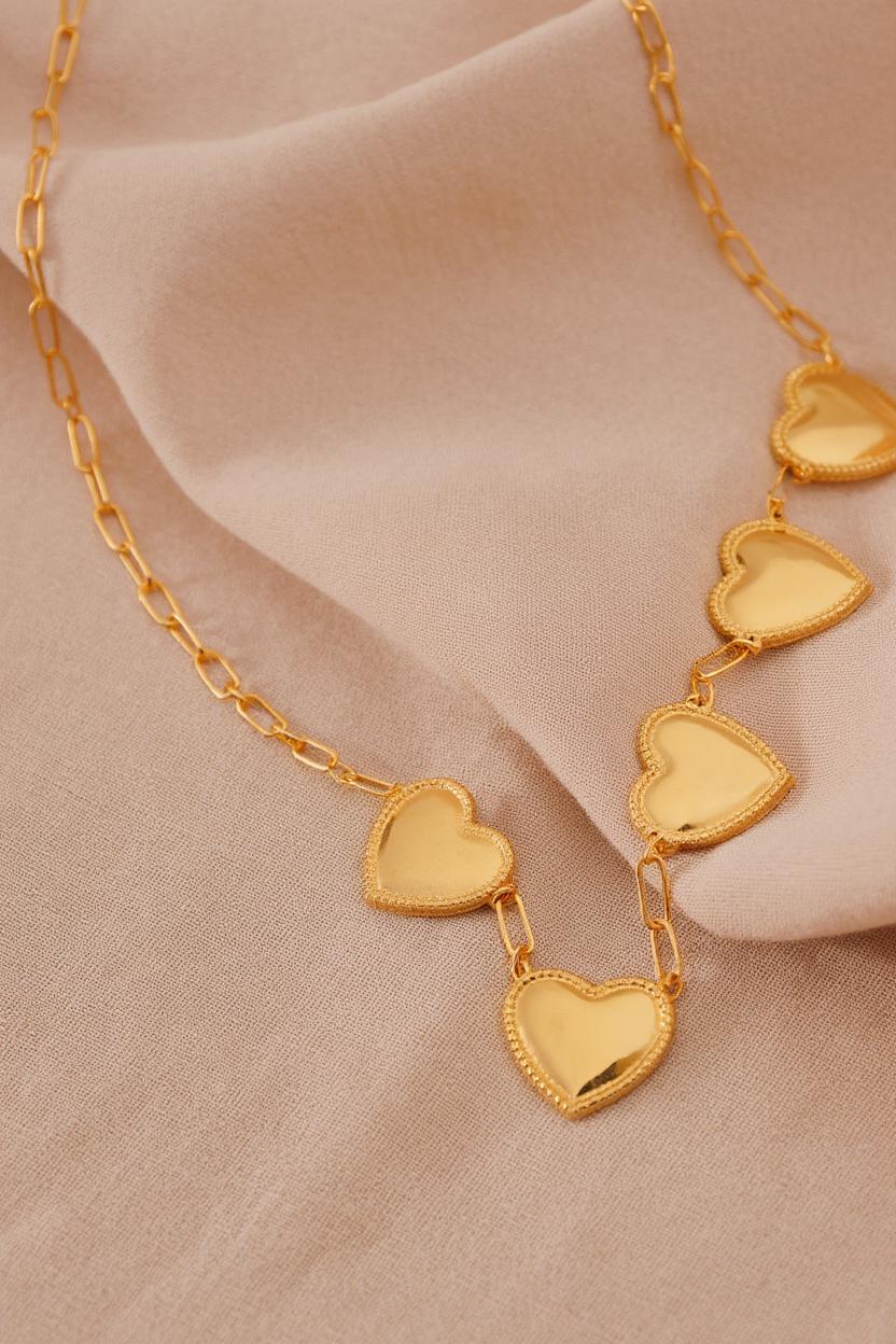 Amour Choker