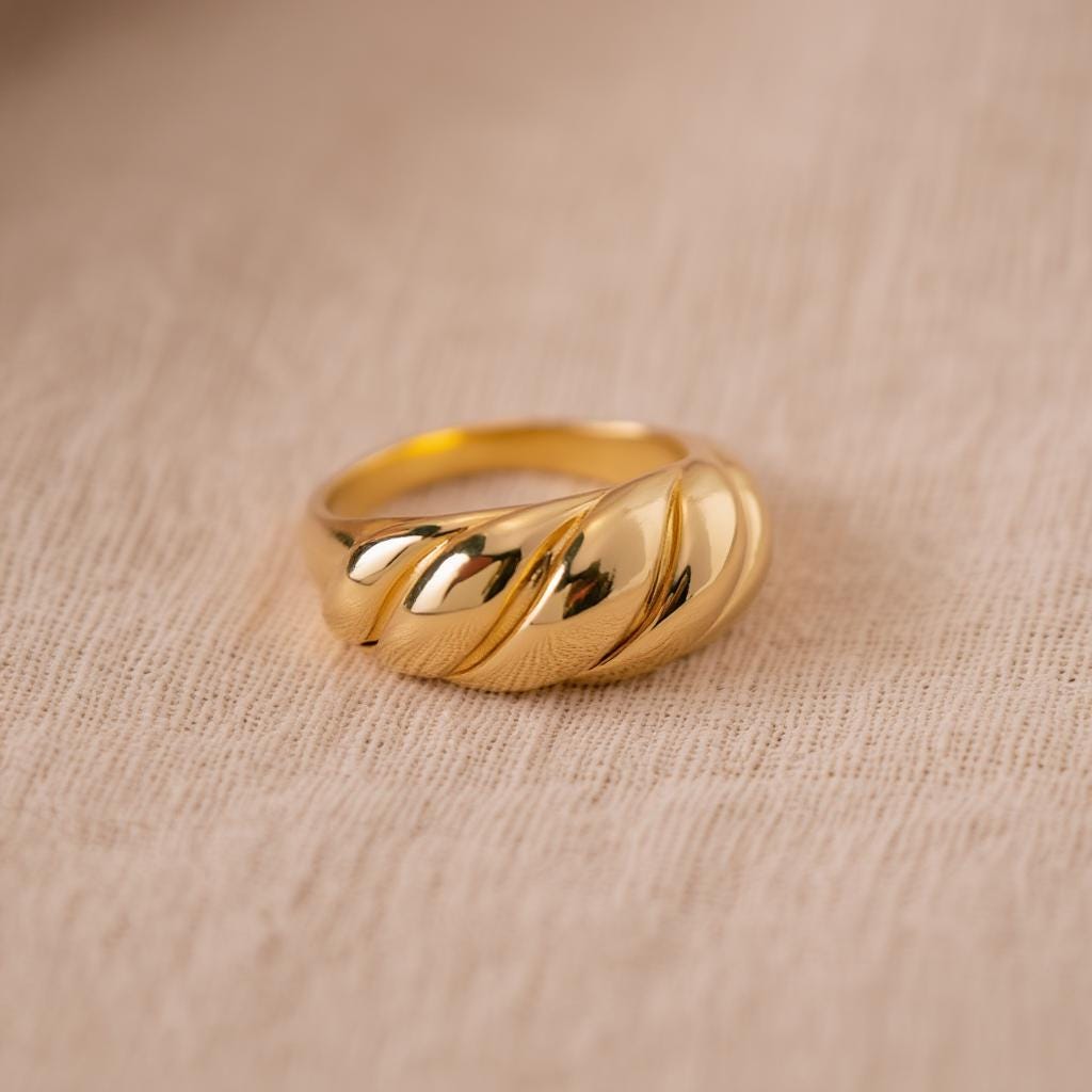 Croissant Dome Ring