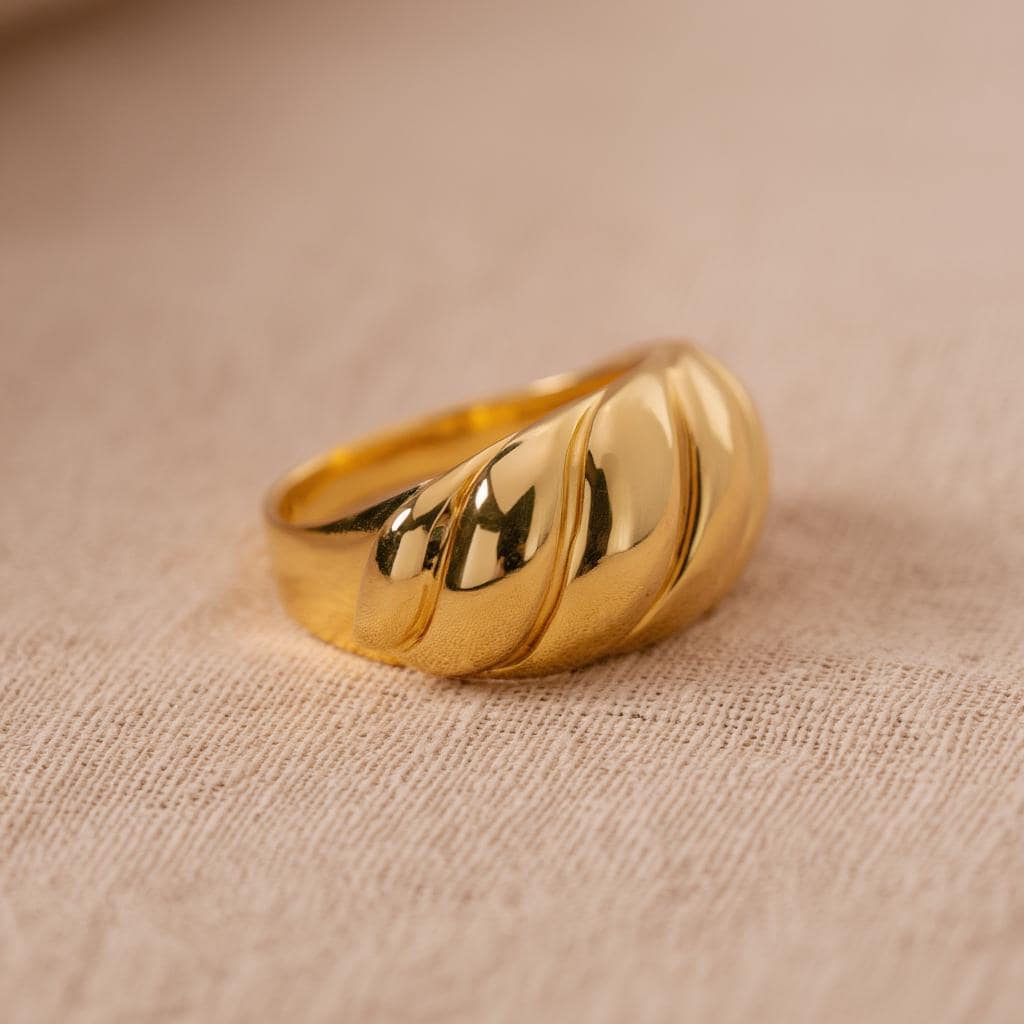 Croissant Dome Ring