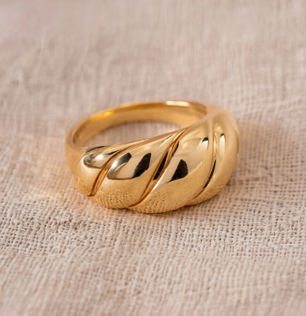 Croissant Dome Ring