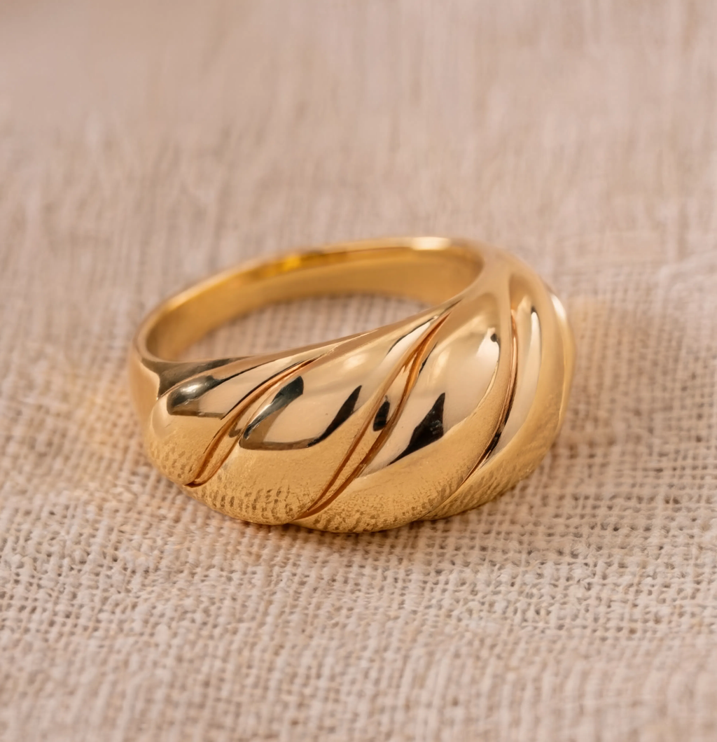 Croissant Dome Ring